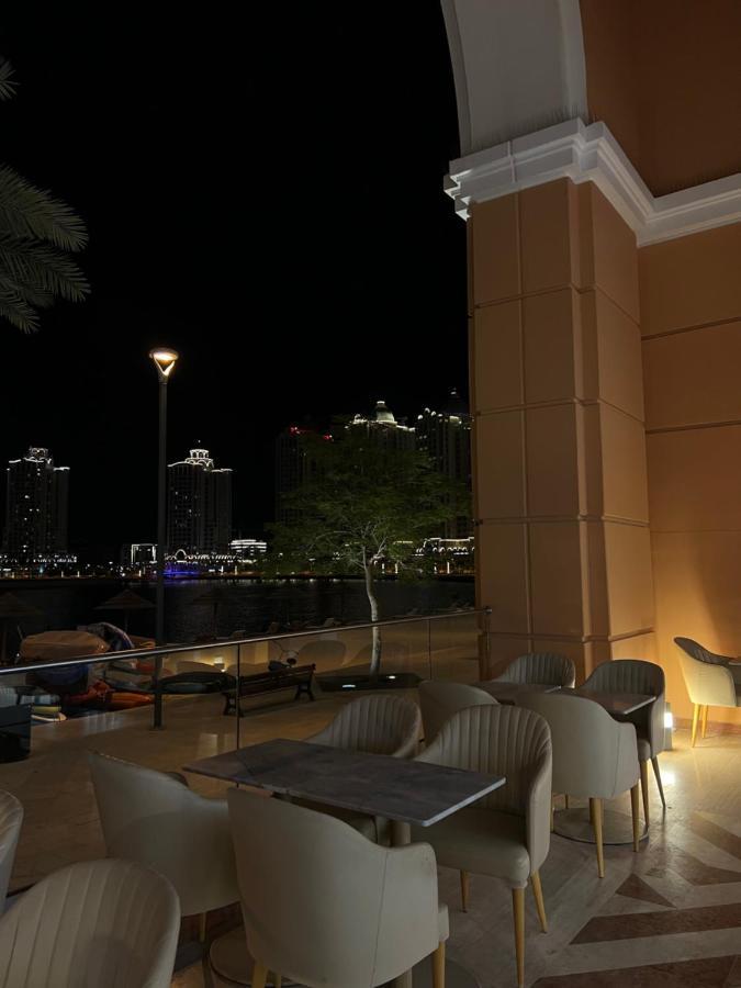 Aparthotel Pearl Island Beachfront Luxury