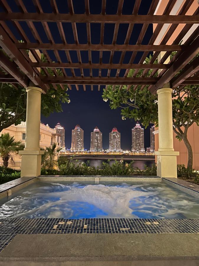 Aparthotel Pearl Island Beachfront Luxury *
