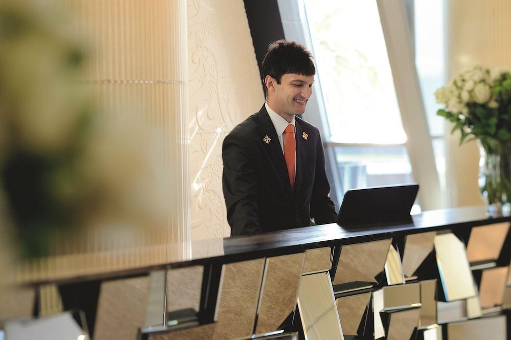 Qabila Westbay By Marriott Hotel Doha