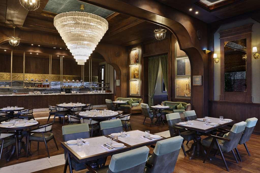 Hotel Katara Hills Lxr And