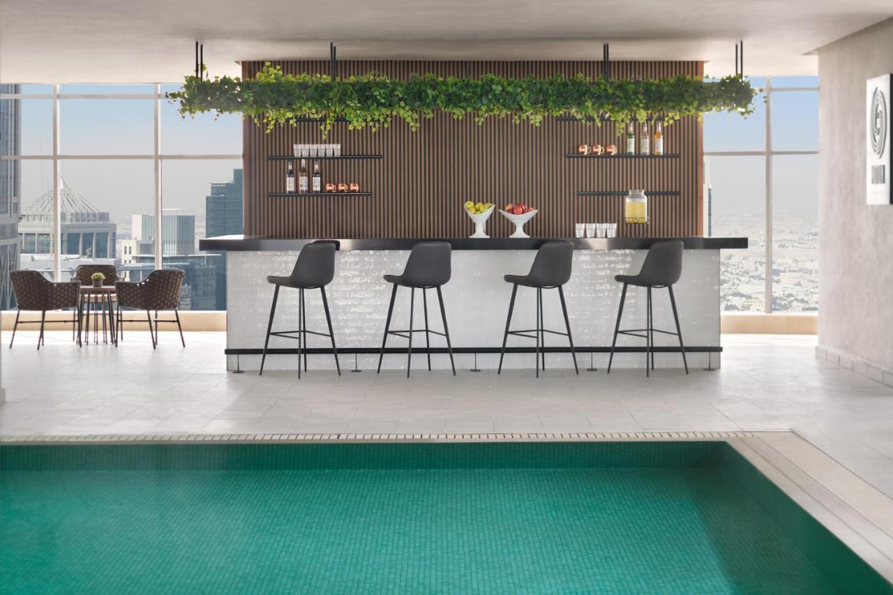 Khách sạn Element By Westin West Bay 5*