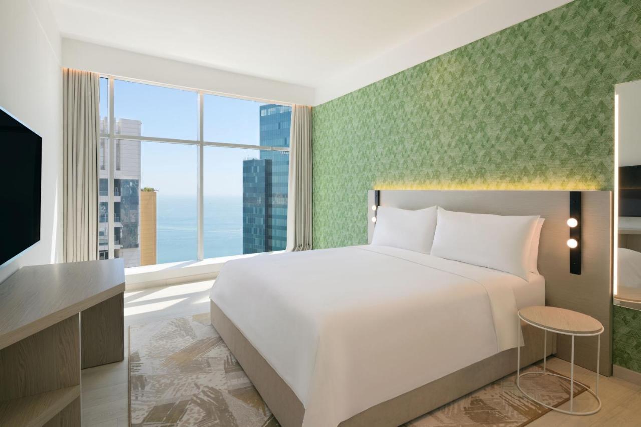 Element By Westin West Bay Khách sạn 5*