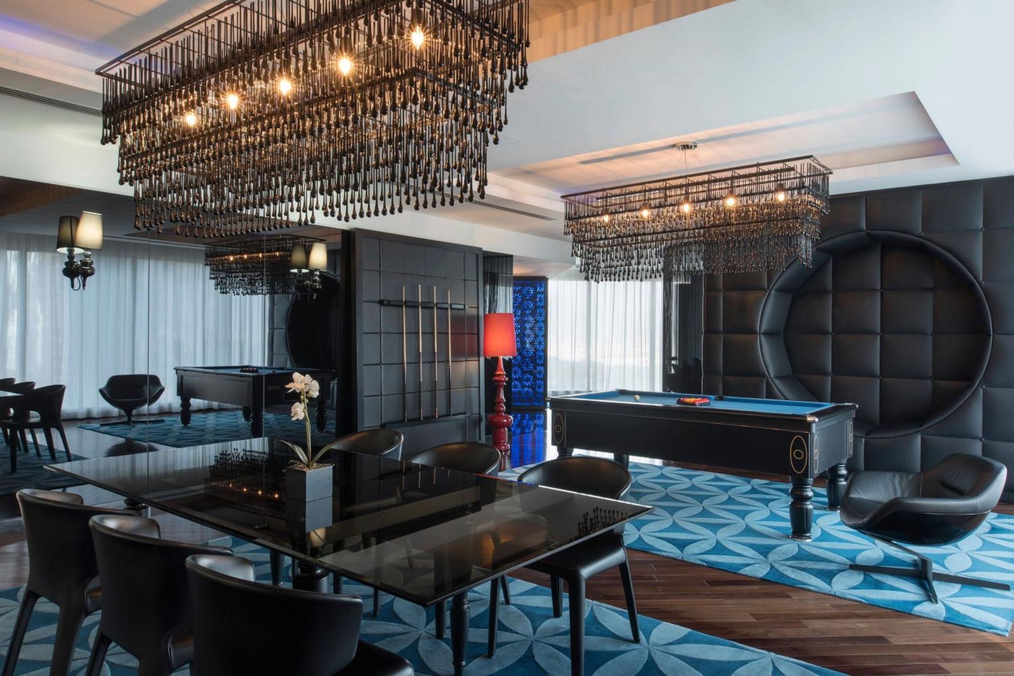 Hotel W 5*