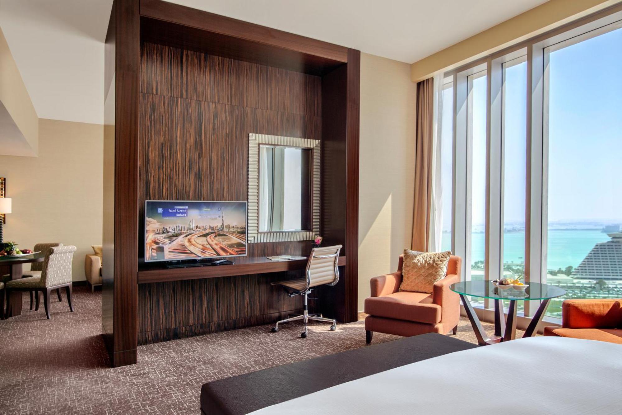 Hotel Centre Rotana 5*