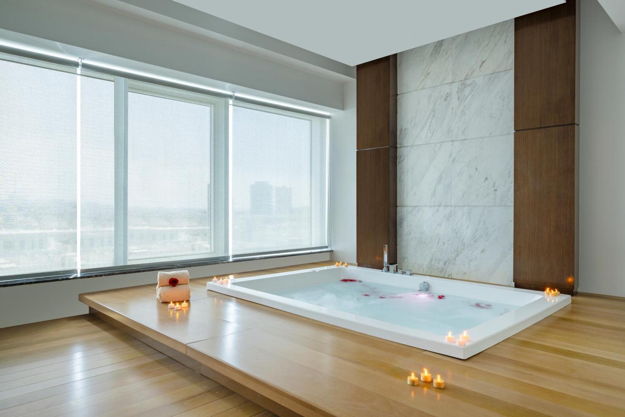 Hotel Riviera Rayhaan By Rotana