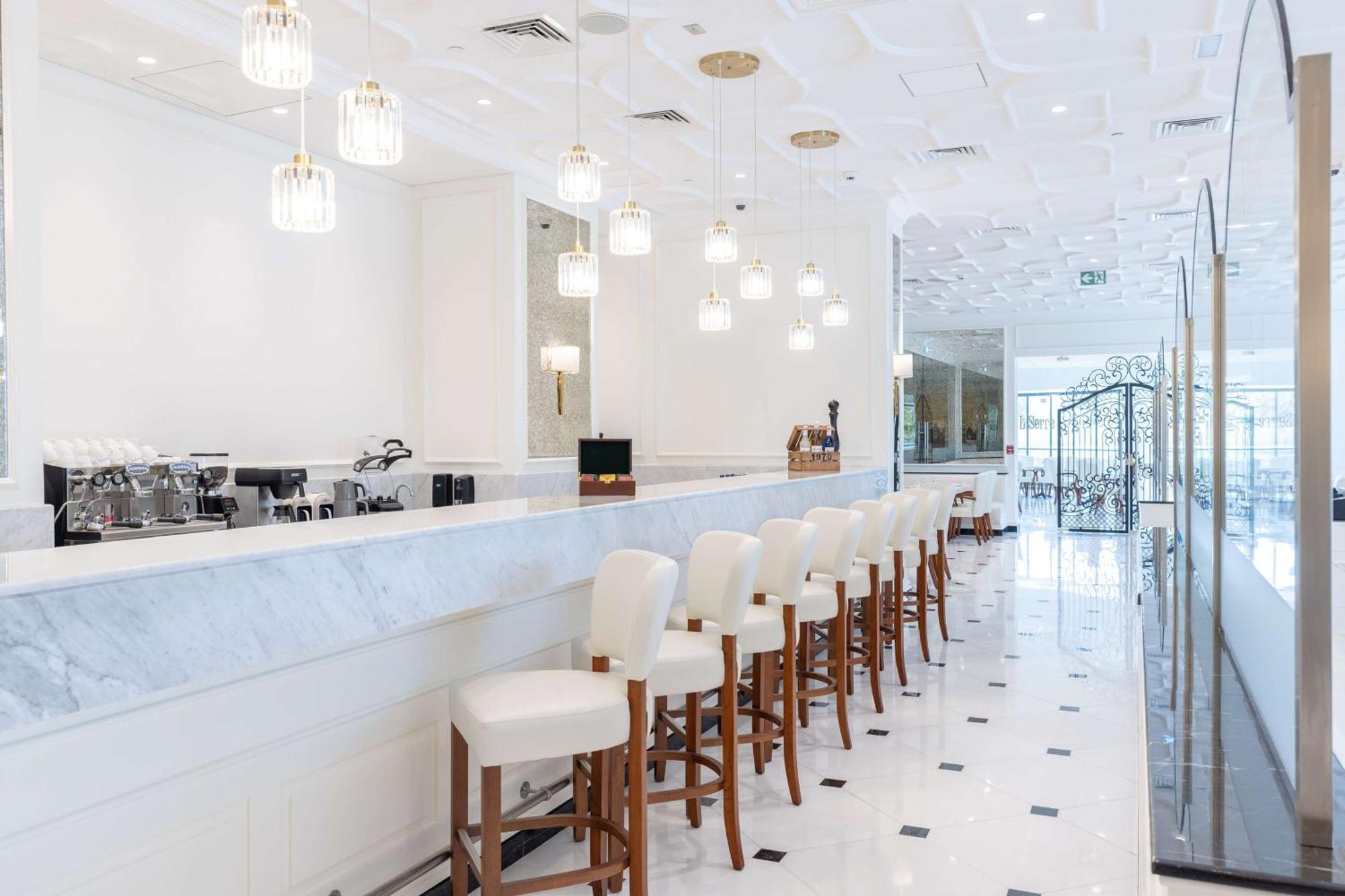 Doubletree By Hilton Downtown Hotel Doha