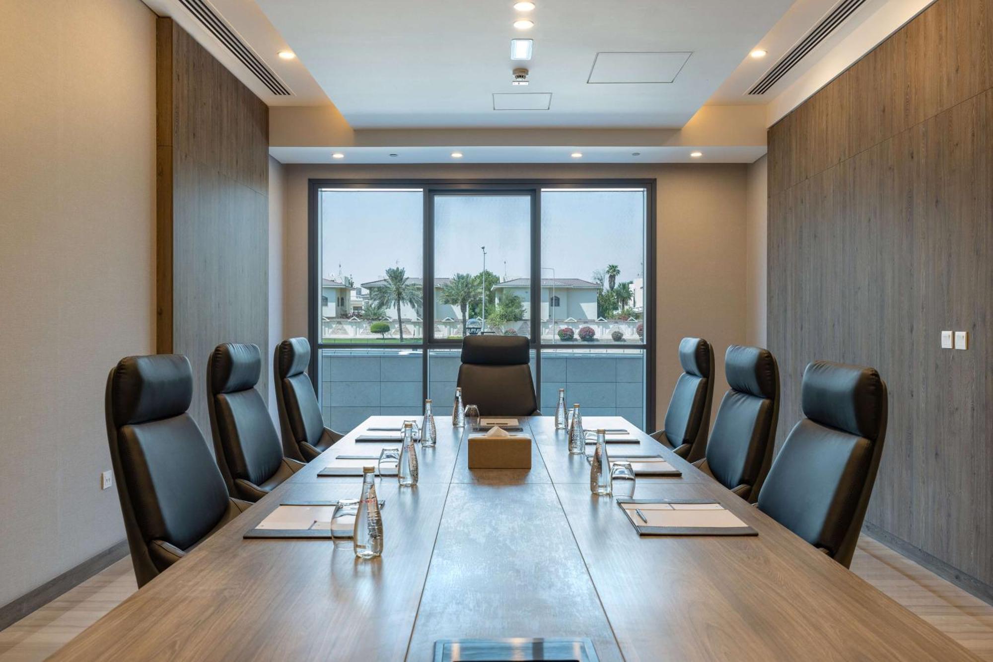 Hotel Doubletree By Hilton Downtown Doha