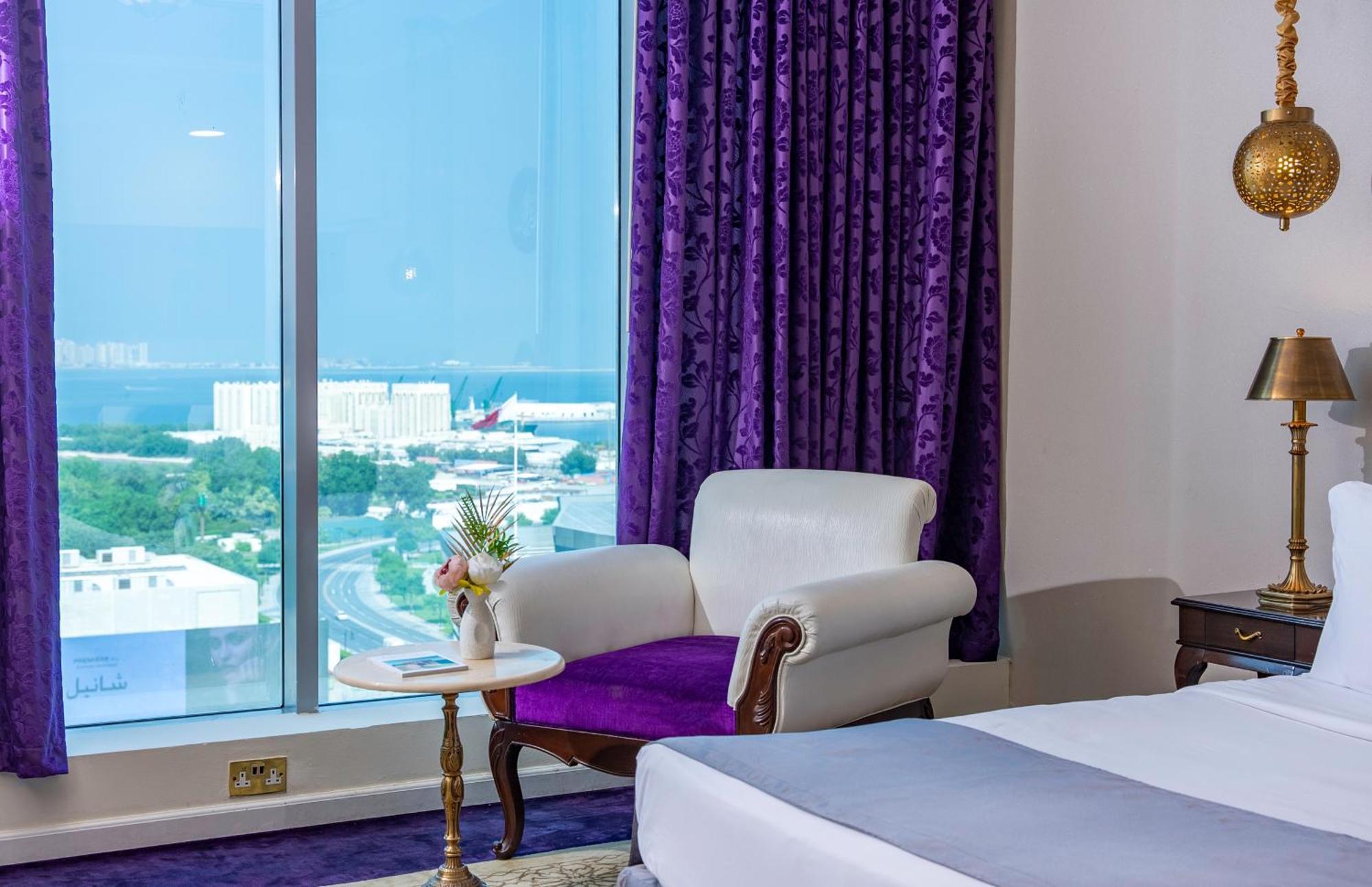 Saraya Corniche Hotel 5*