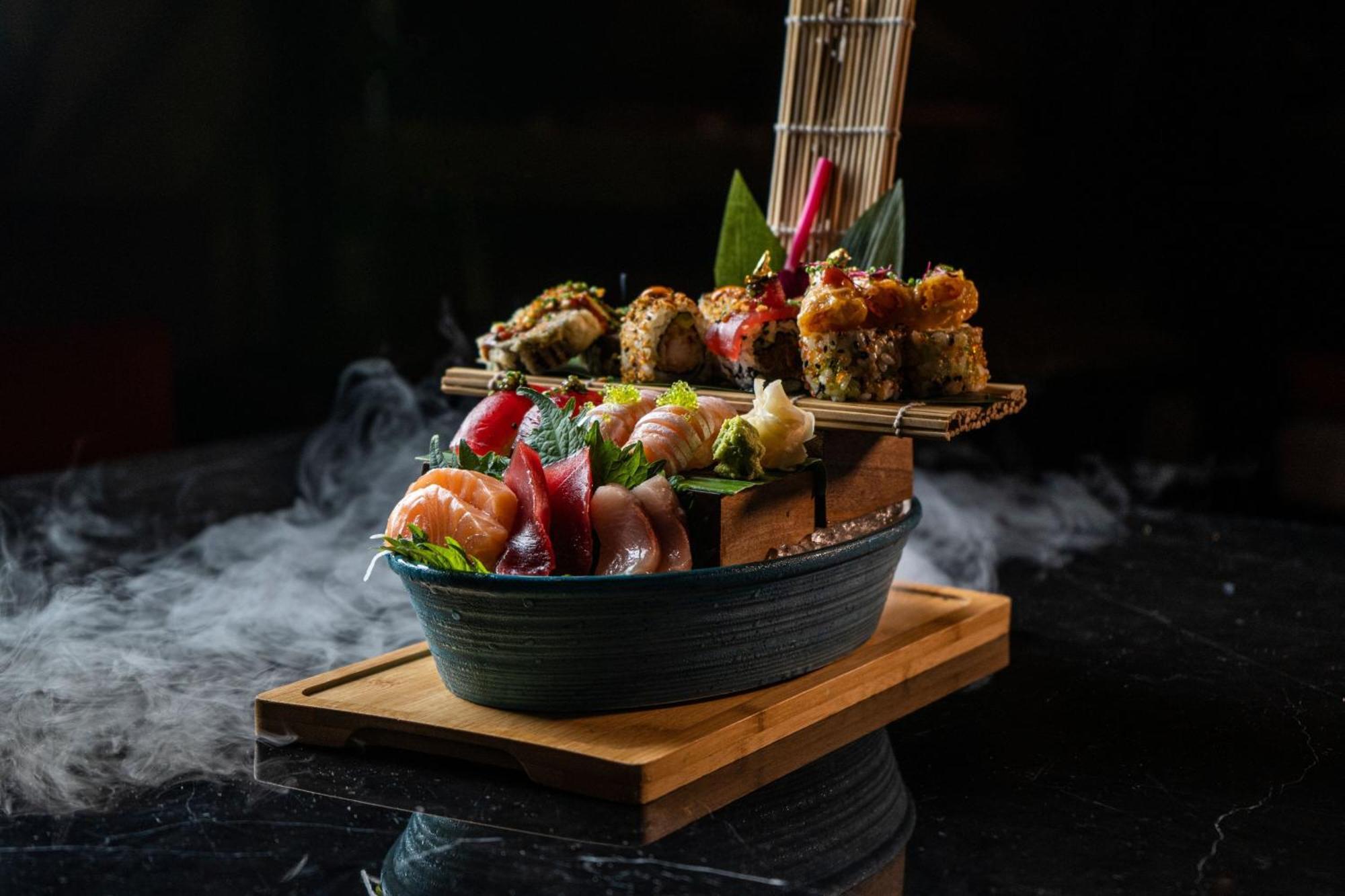 Khách sạn Jw Marriott Marquis Center
