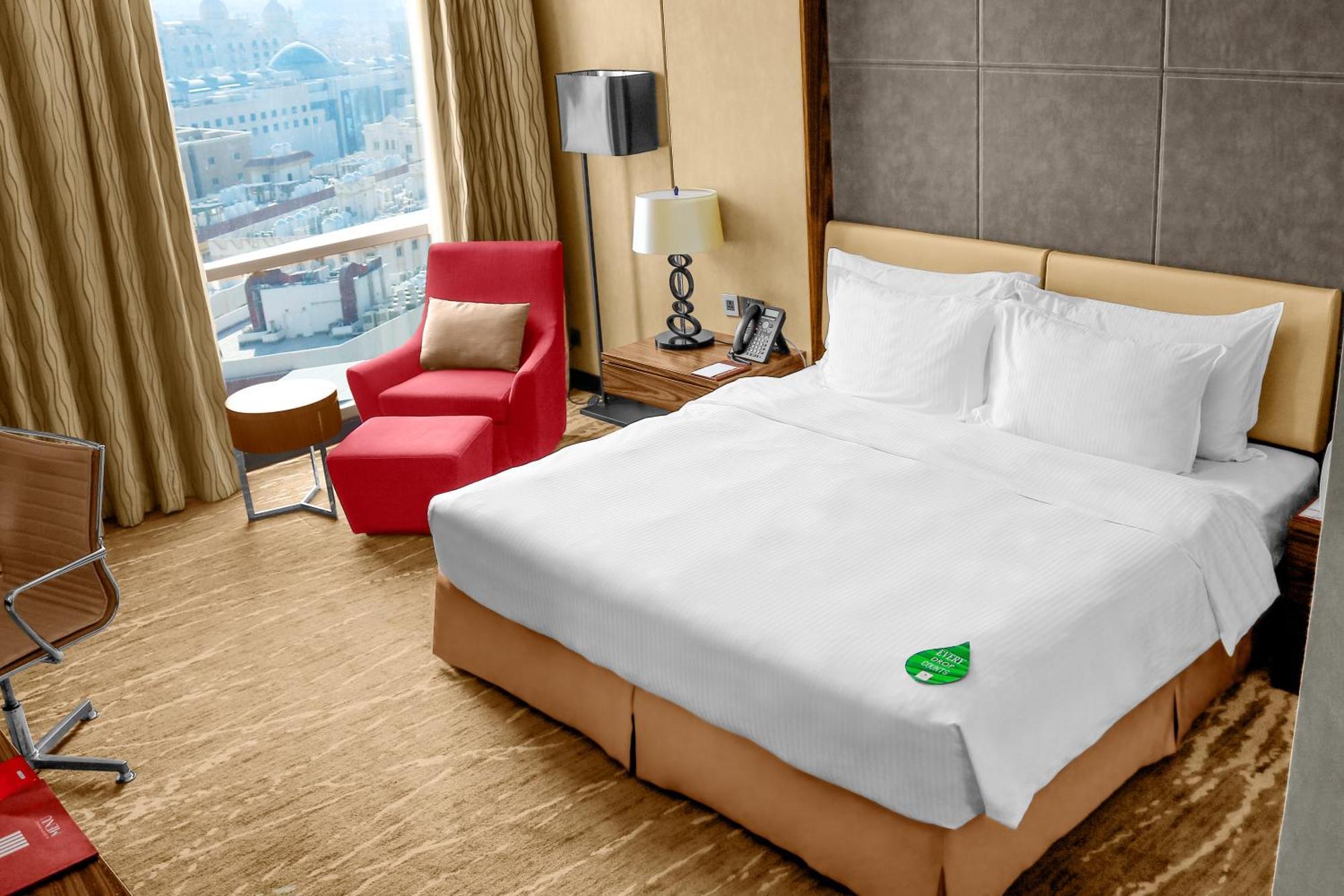 Hotel Millennium Plaza 5*
