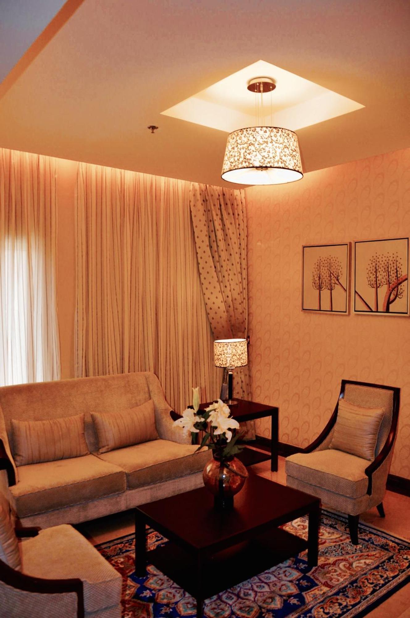 Khách sạn Asherij Doha