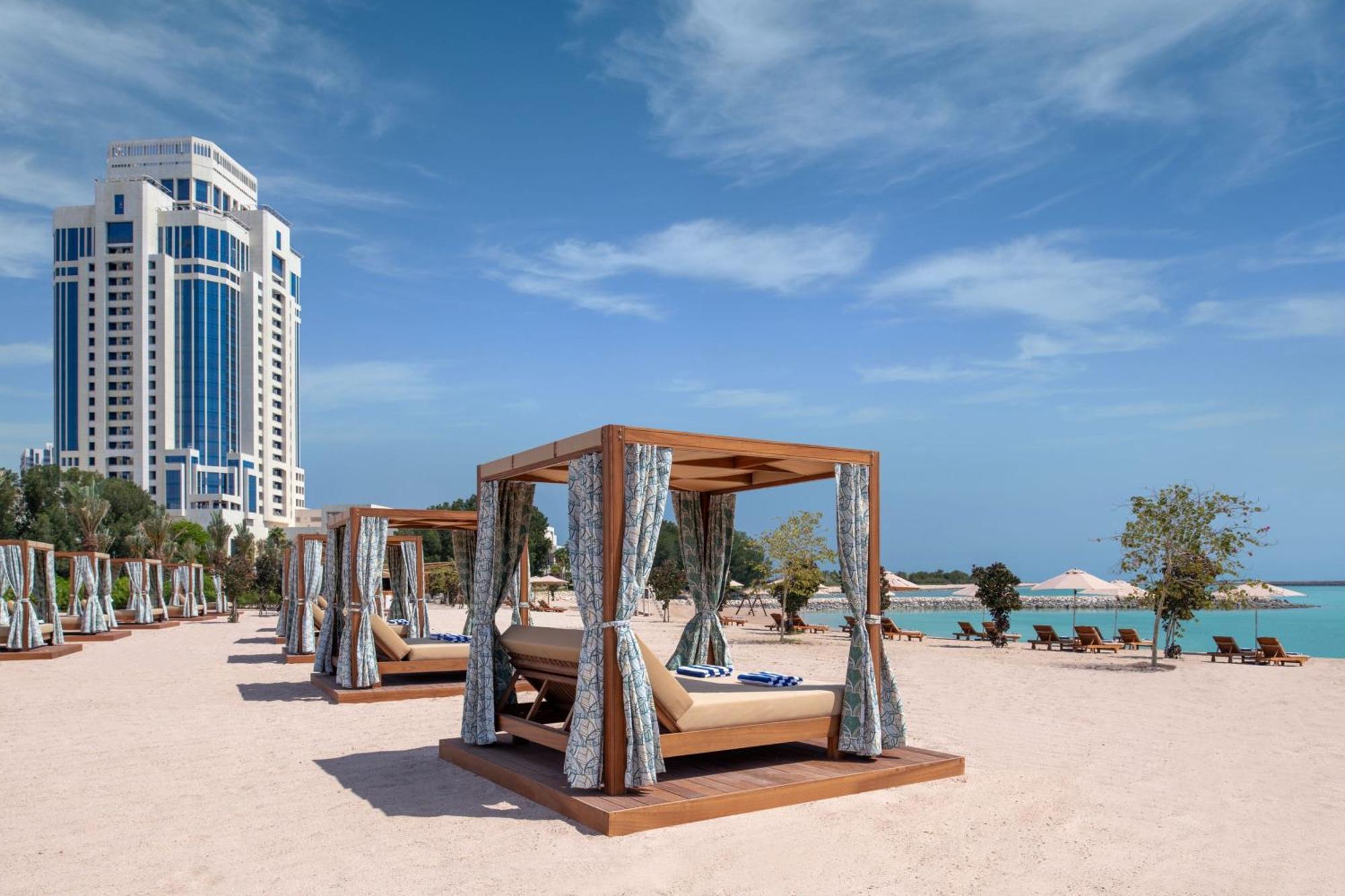 The Ritz-carlton, Khách sạn Doha