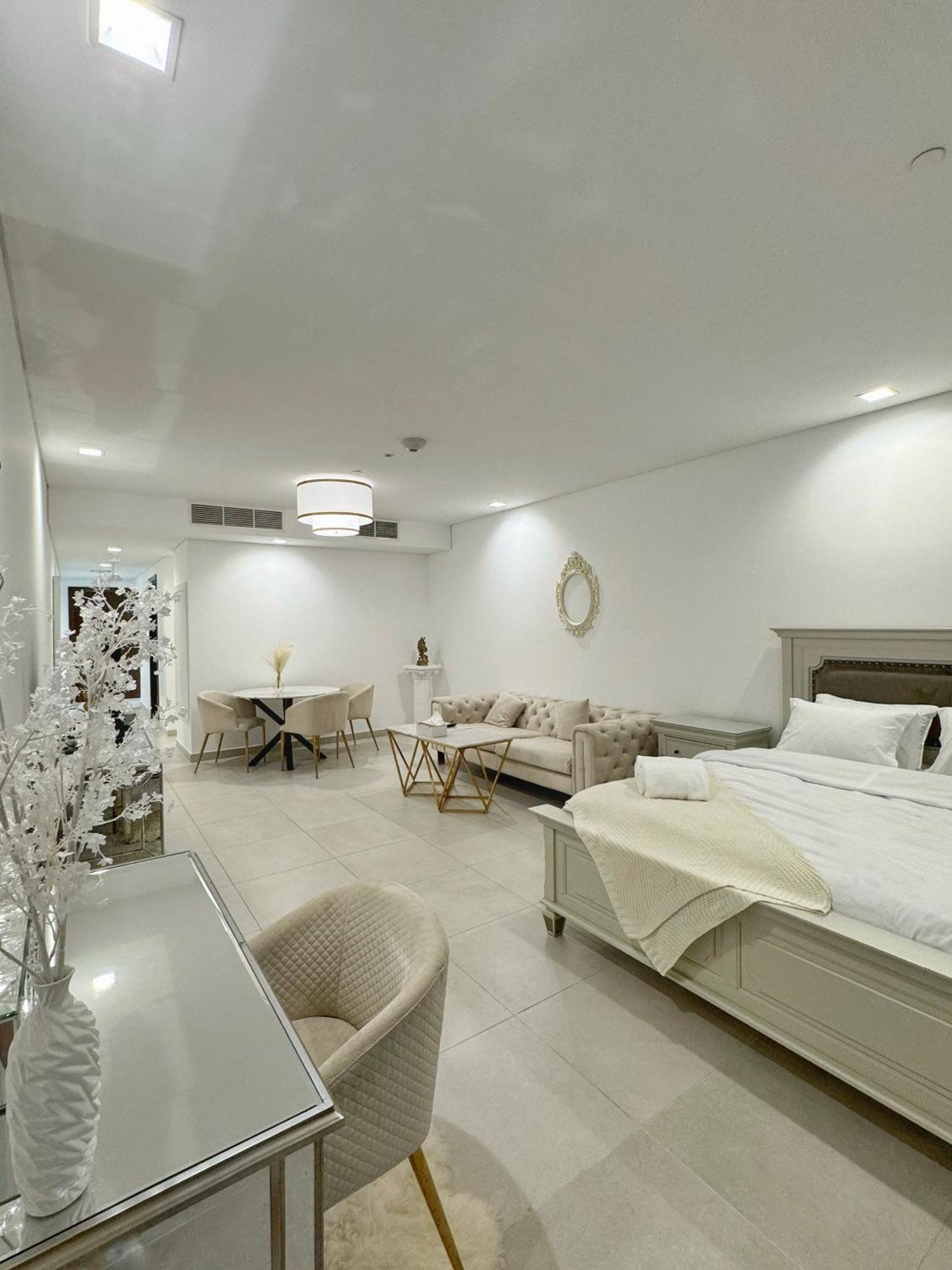 Studio With Beach Access Viva Bahriya, Pearl Qatar Apartamento
