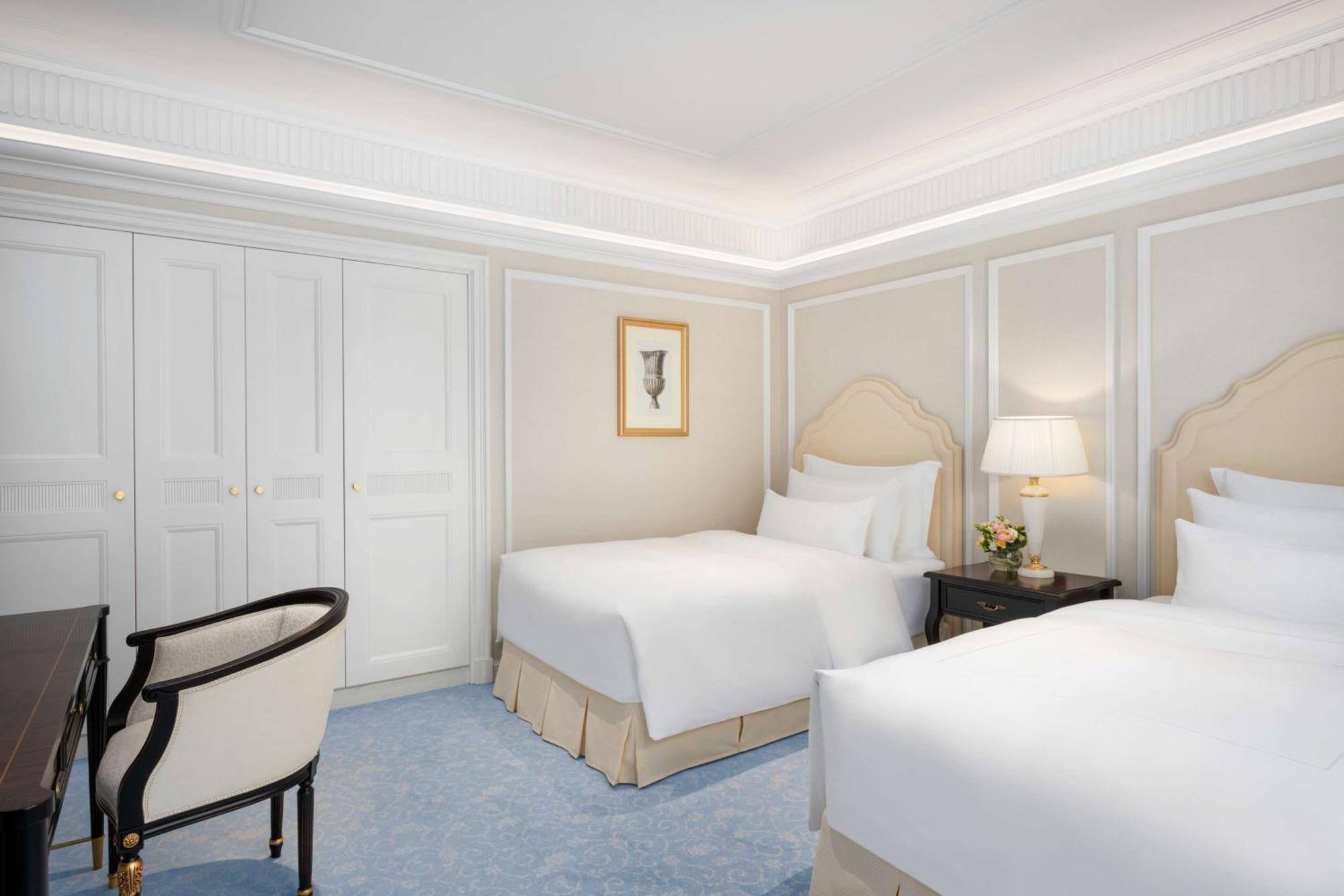The Plaza Doha, Lxr & Hotel
