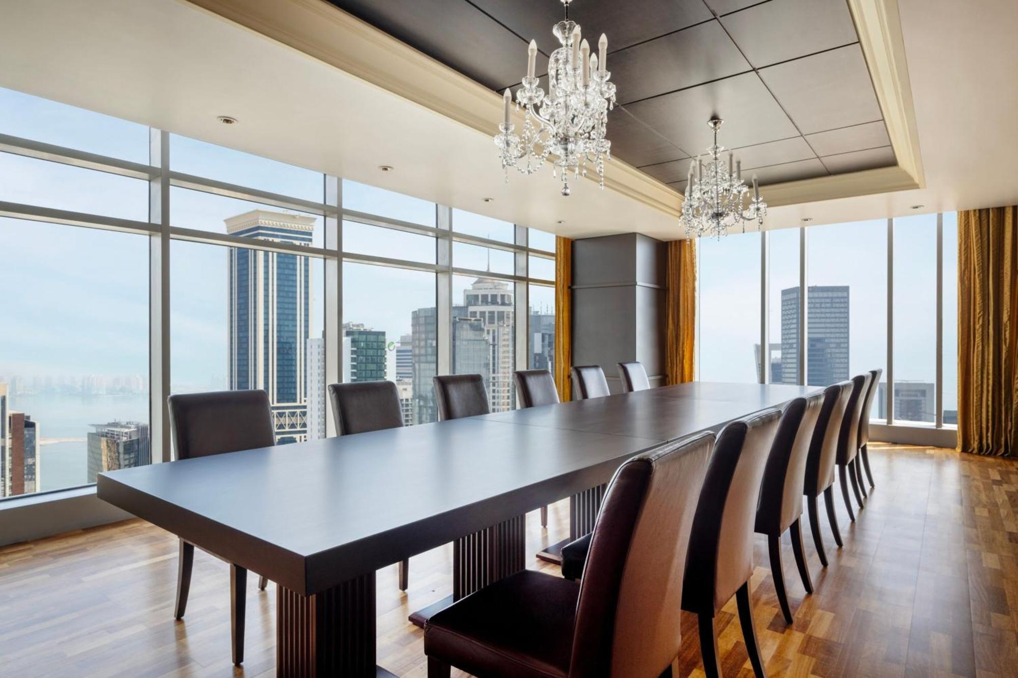 Marriott Marquis Center Hotel 5*
