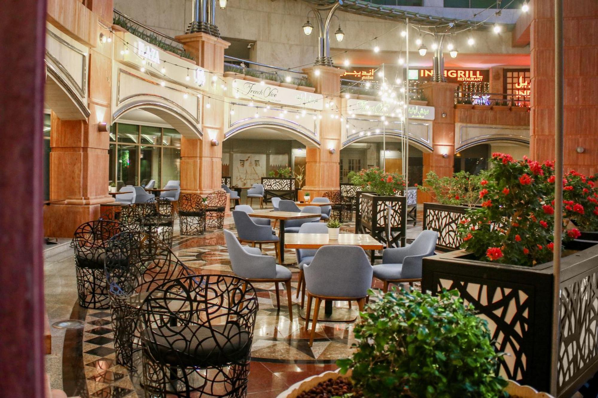 Millennium Plaza Hotel 5*