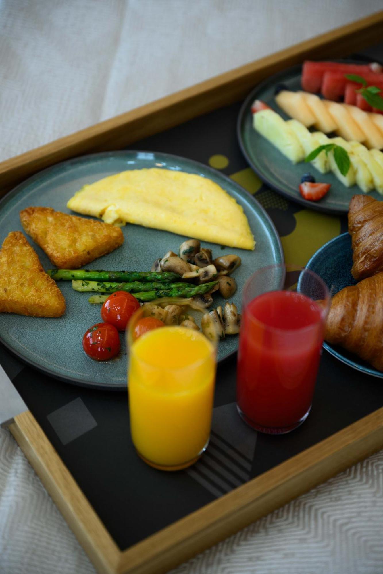 Abesq And Residences, An Ihg Aparthotel Doha