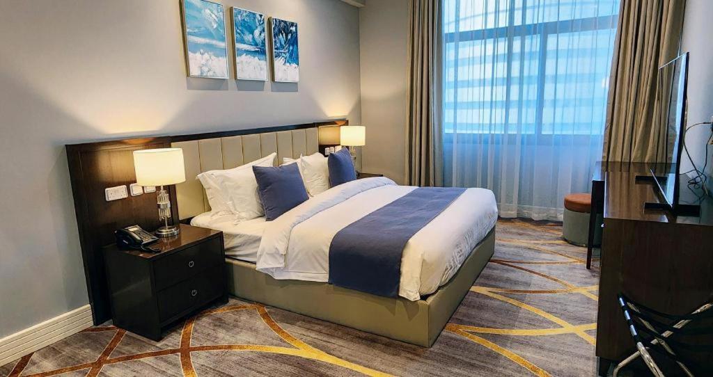 Hotel Royal Sherao فندق شراعوه الملكي 4*