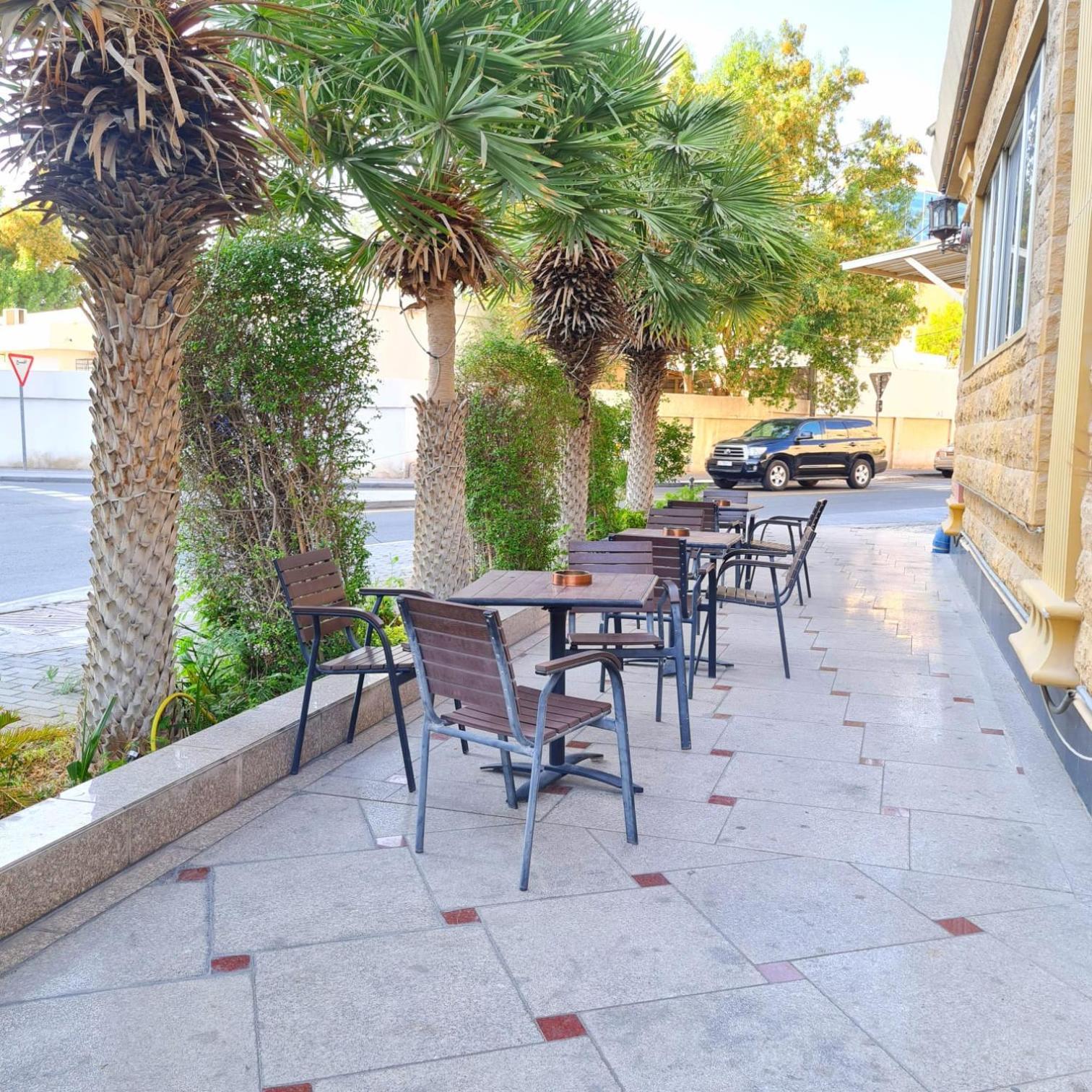 Asherij Khách sạn 3*