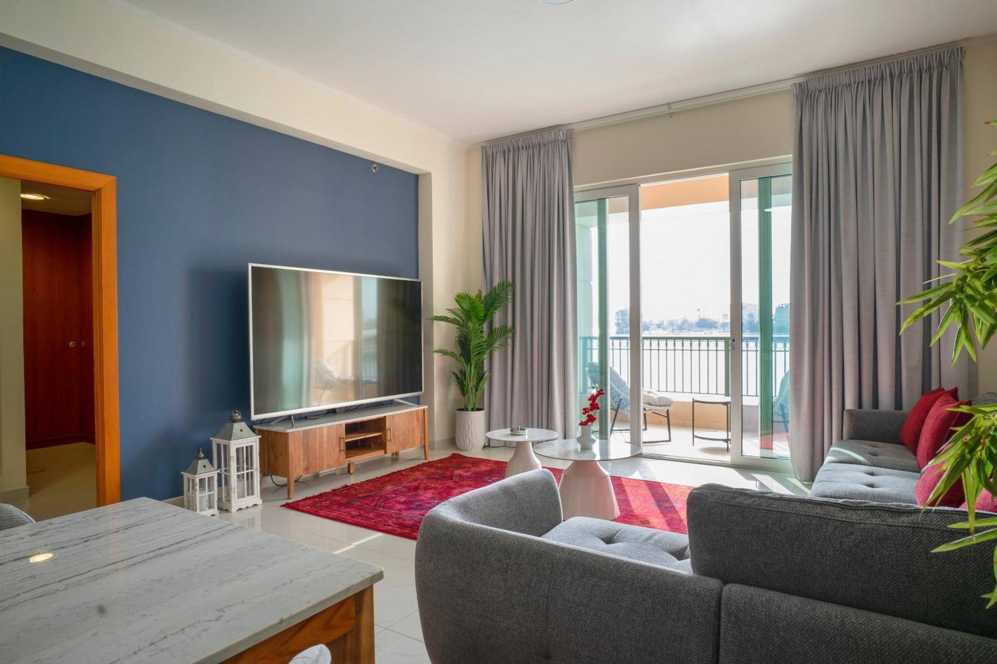 Luxury At Pearl Qatar *