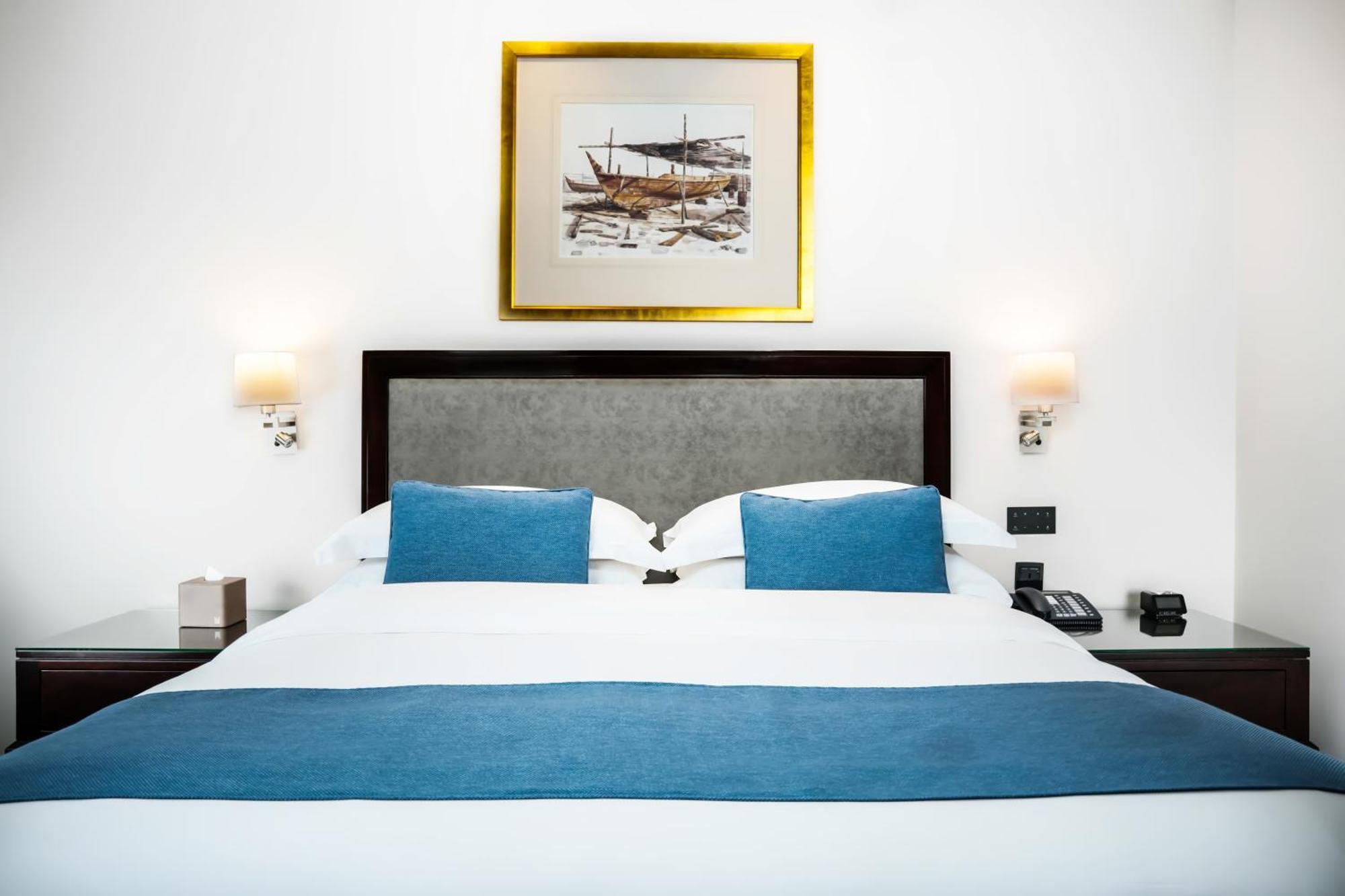Khách sạn Millennium 5*
