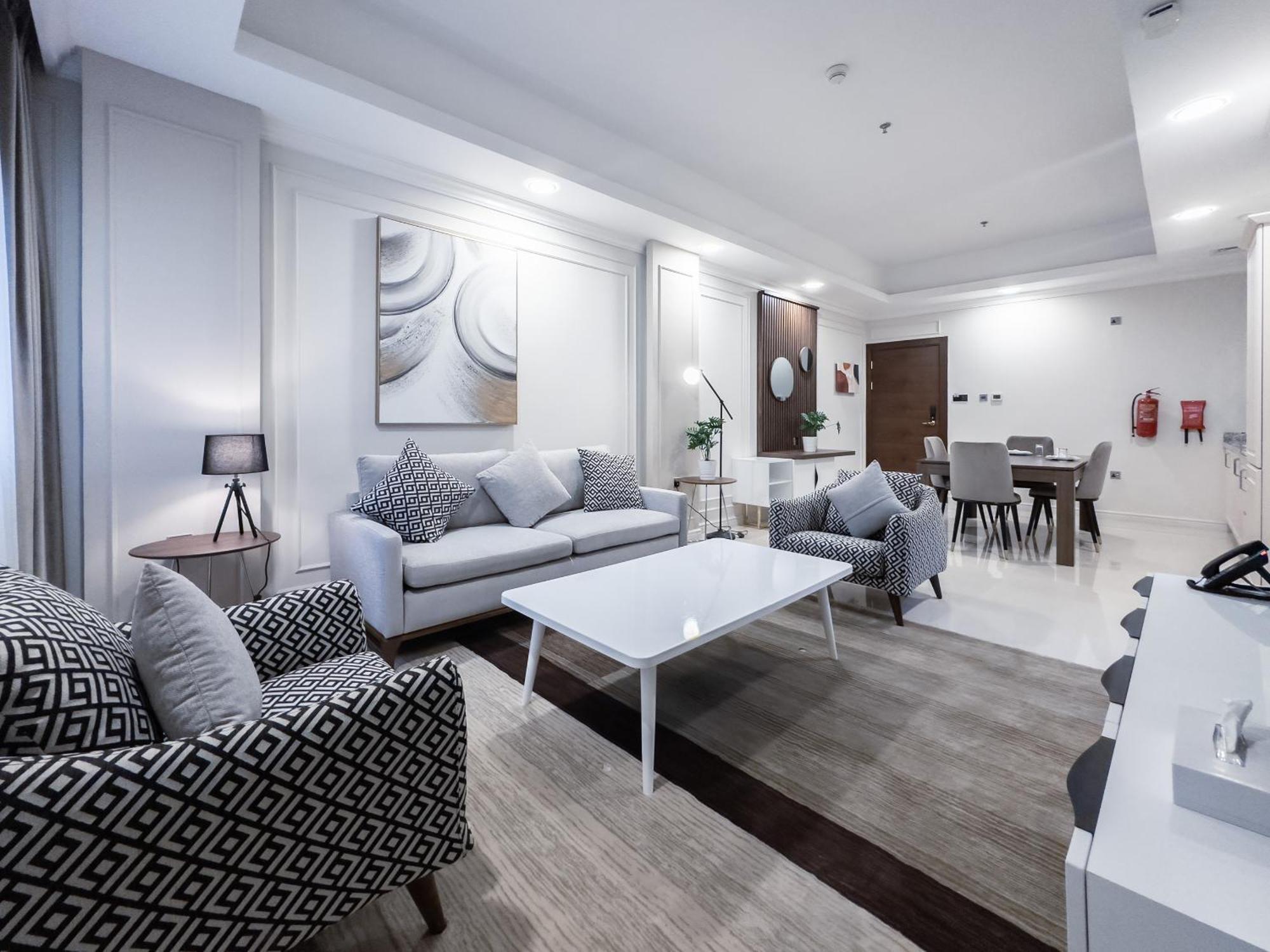 Abraj Royal 2 4* Doha