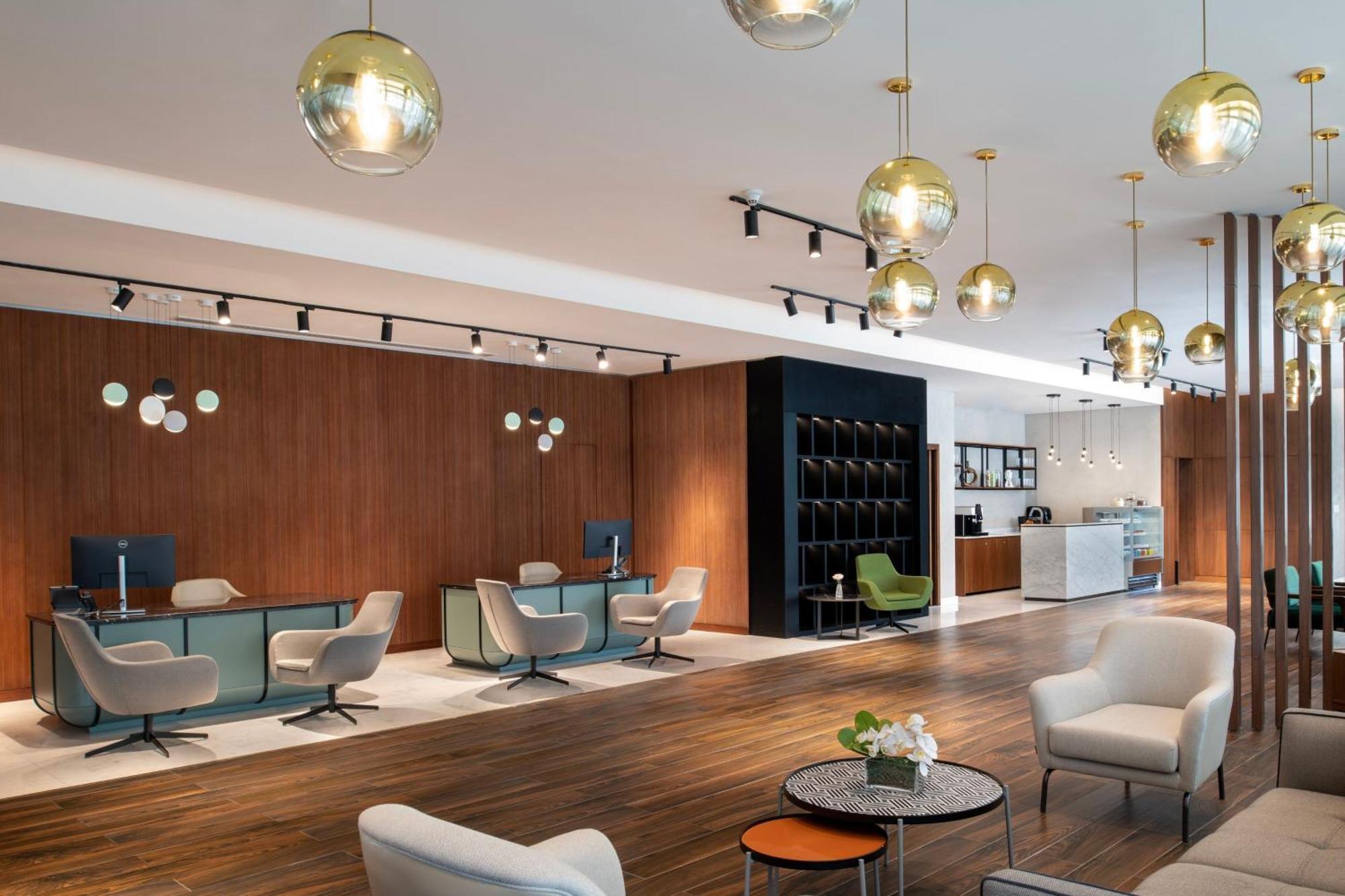 Marriott Executive Doha, Le Mirage Walk Doha
