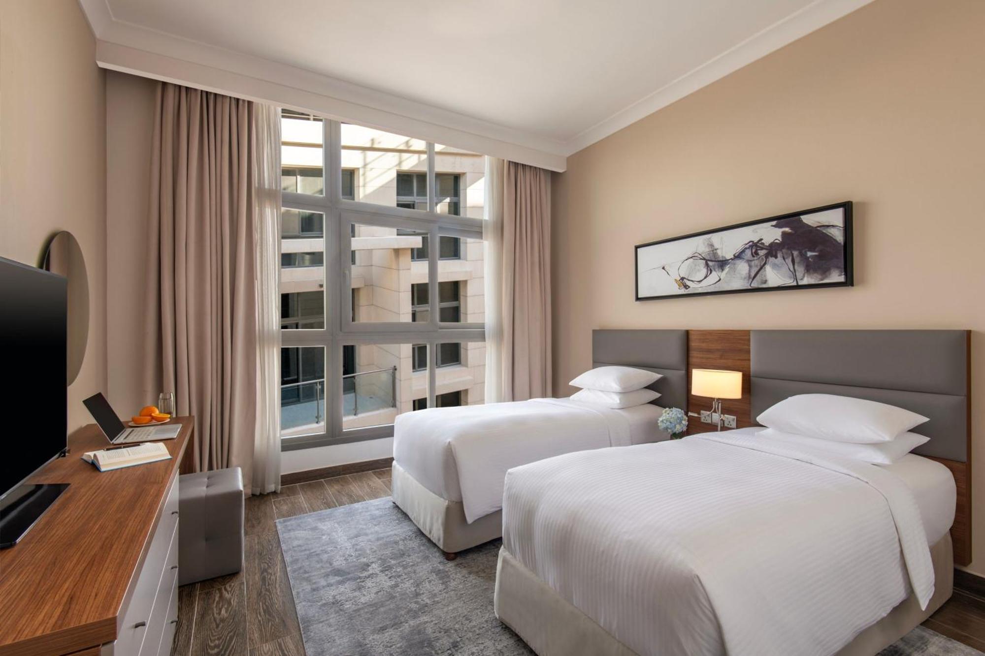 Aparthotel Marriott Executive Doha, Le Mirage Walk Doha