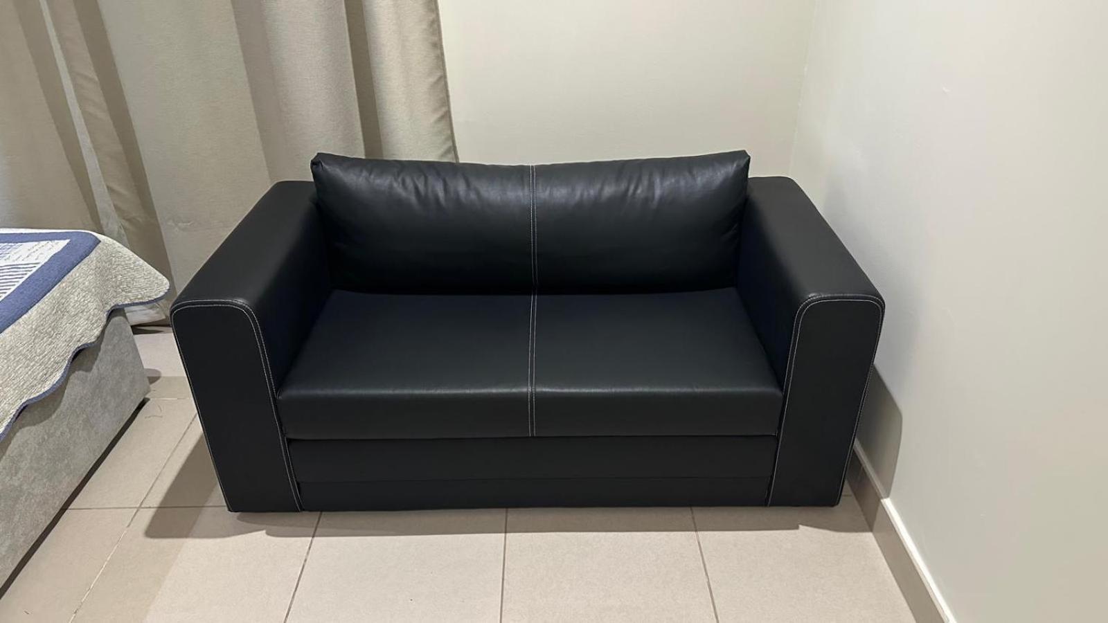 Spacious 2bhk With Balcony & Sea View Apartment Doha