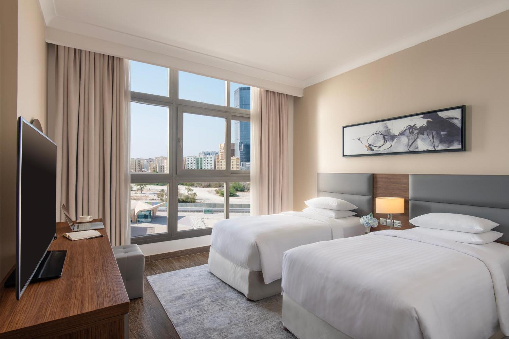 Marriott Executive Doha, Le Mirage Walk