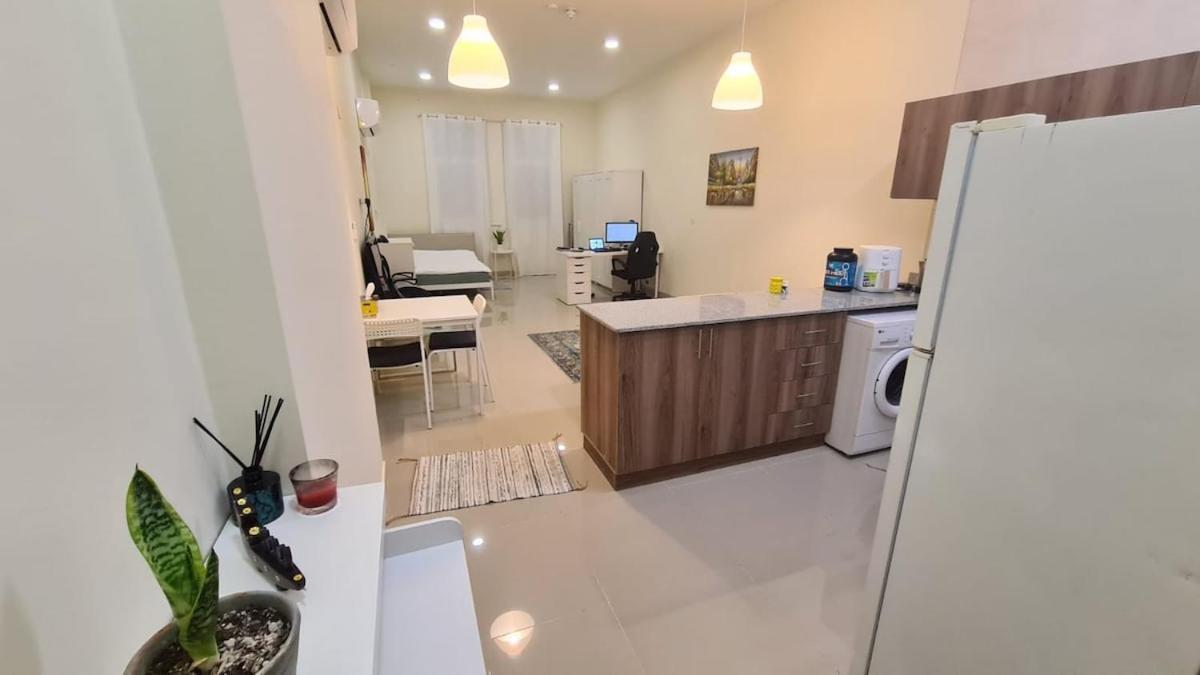 Apartamento Spacious In New Souq Haraj, *