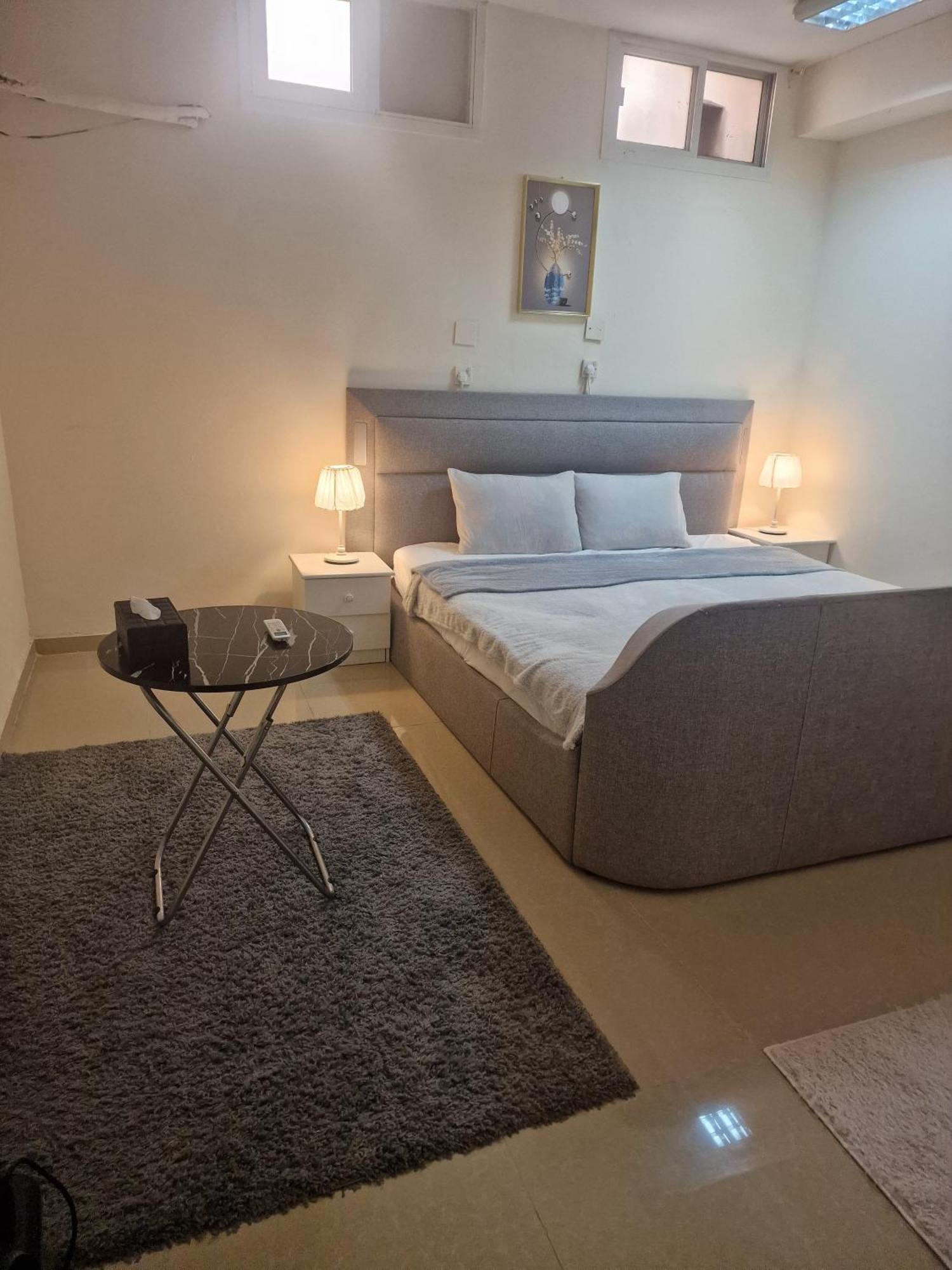 Basement Capsule hotel