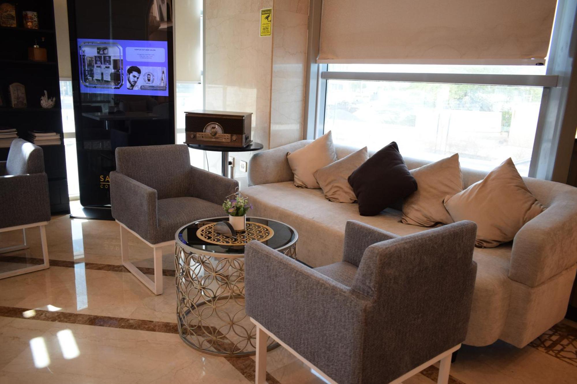 Hotel Saraya Corniche