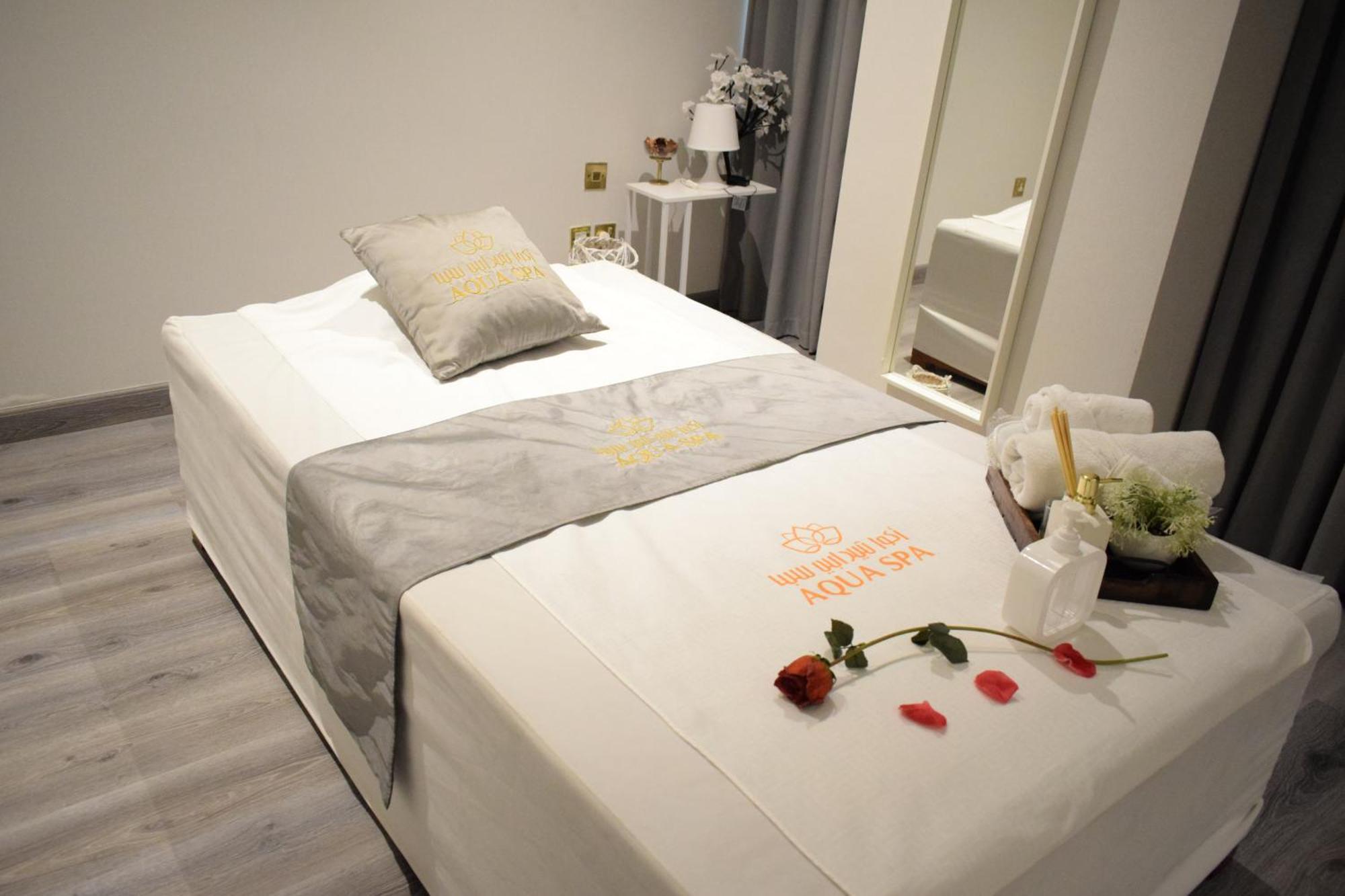 Hotel Saraya Corniche