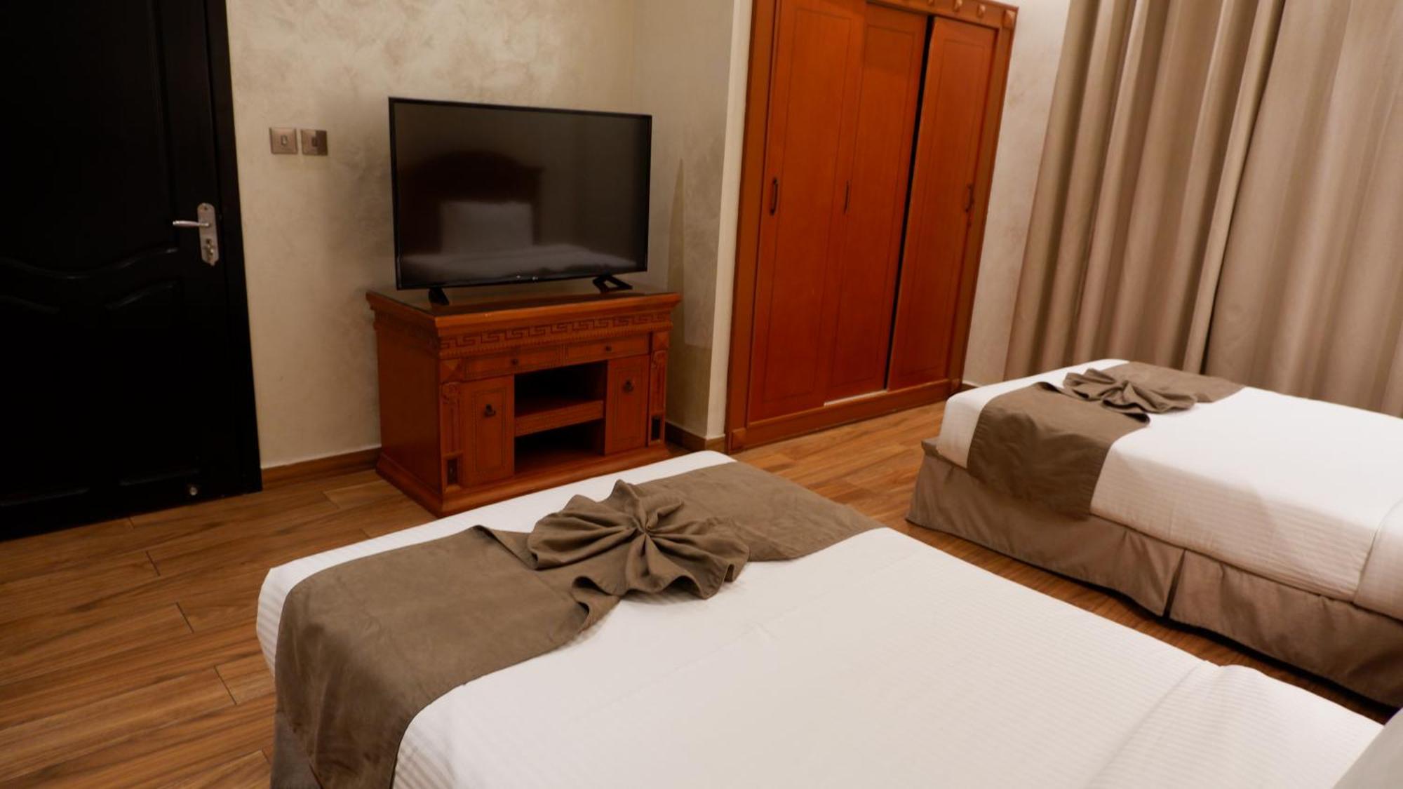 Le Park Hotel