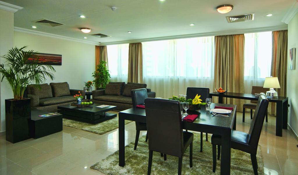 Retaj Al Corniche Aparthotel