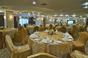 Retaj Al Corniche Aparthotel Doha