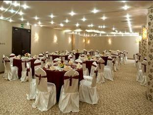 Retaj Al Corniche Aparthotel