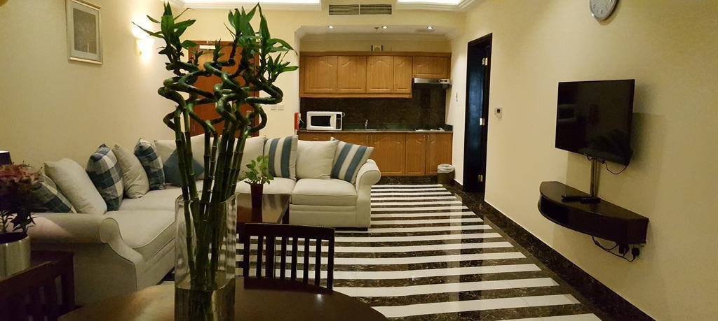 Royal Mirage Aparthotel 4*