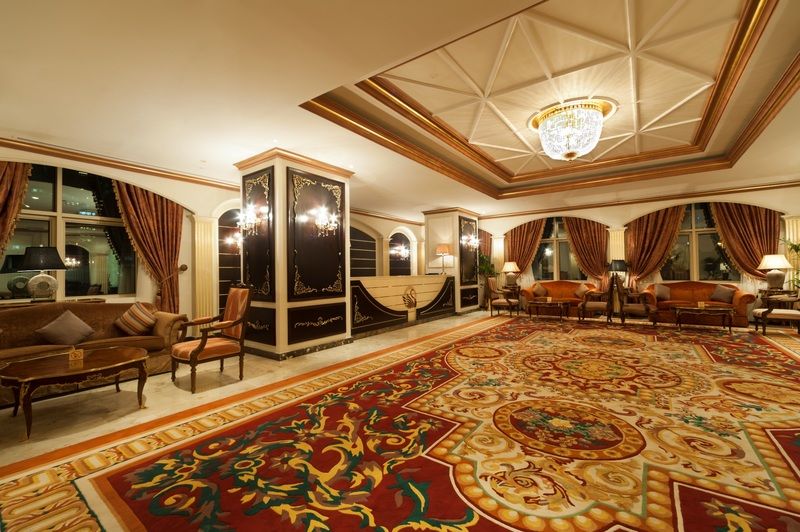 Khách sạn hẻo lánh Magnum & West Bay