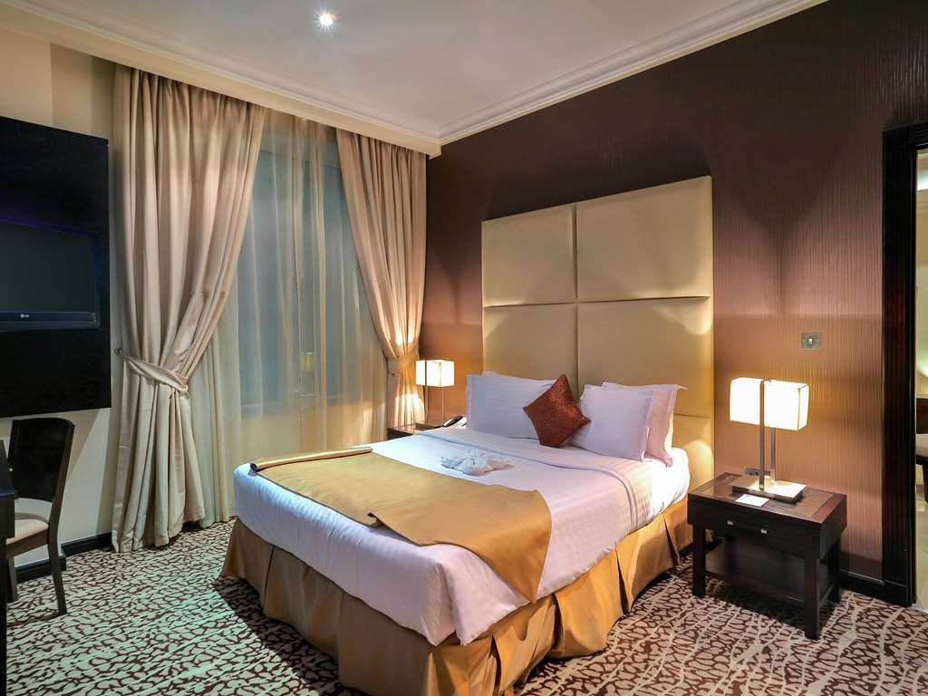 Mathema Premium Aparthotel 4*