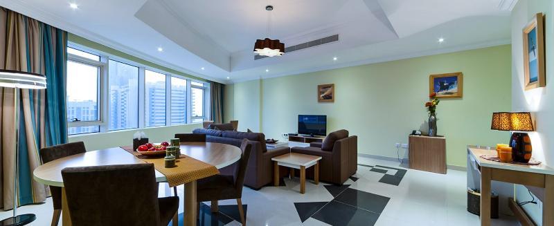 Khách sạn hẻo lánh Magnum & West Bay 4*