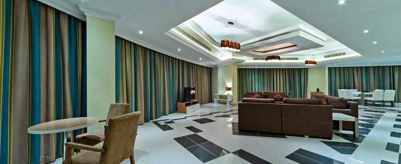 Magnum & West Bay Khách sạn hẻo lánh 4*