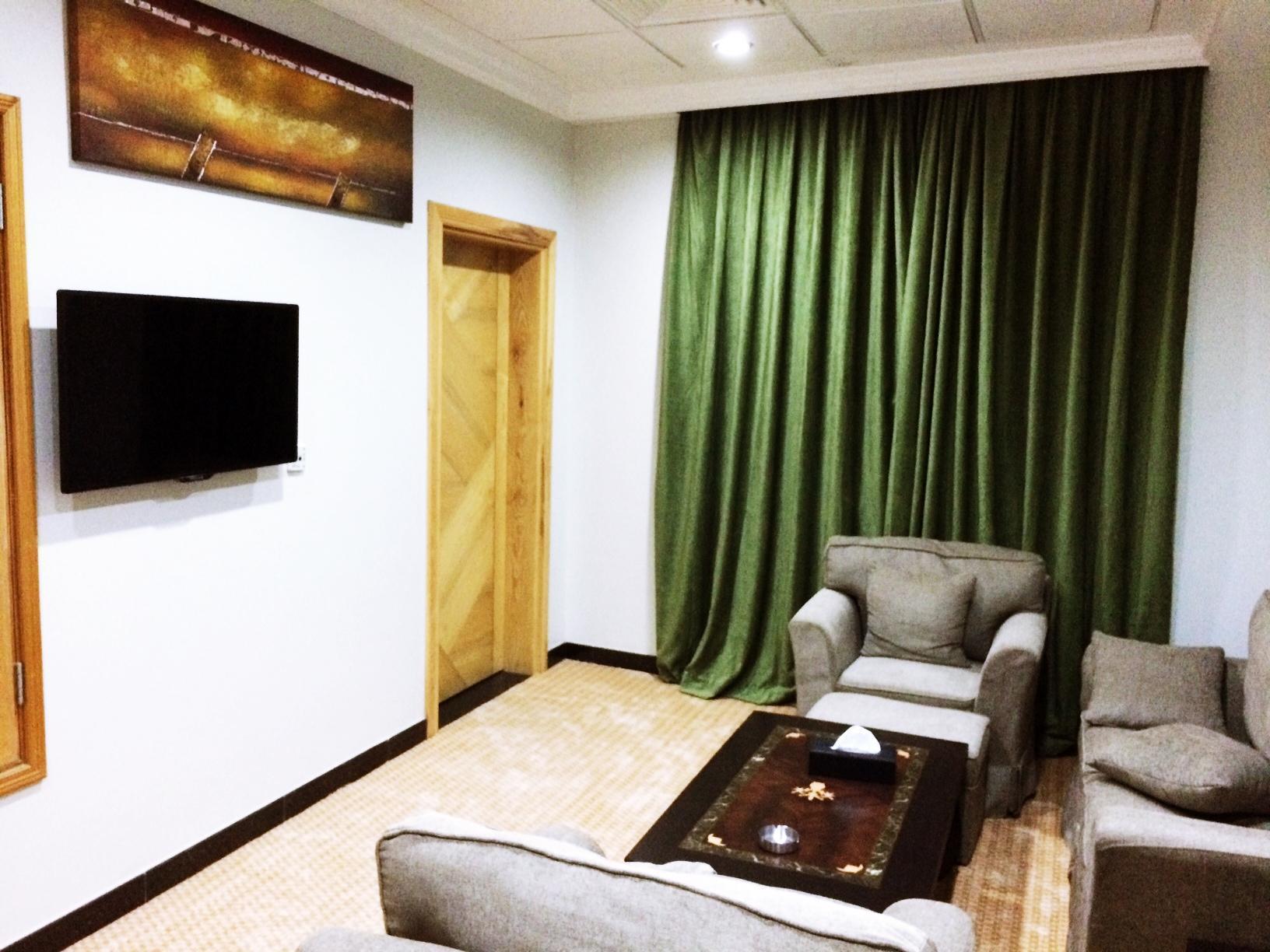 Dynasty Hotel