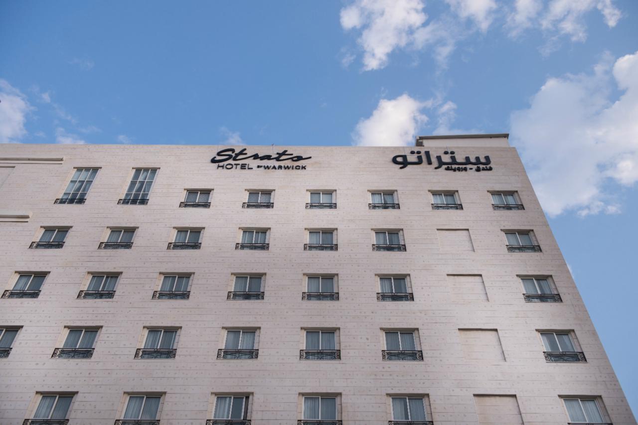 Premium Strato Hotel