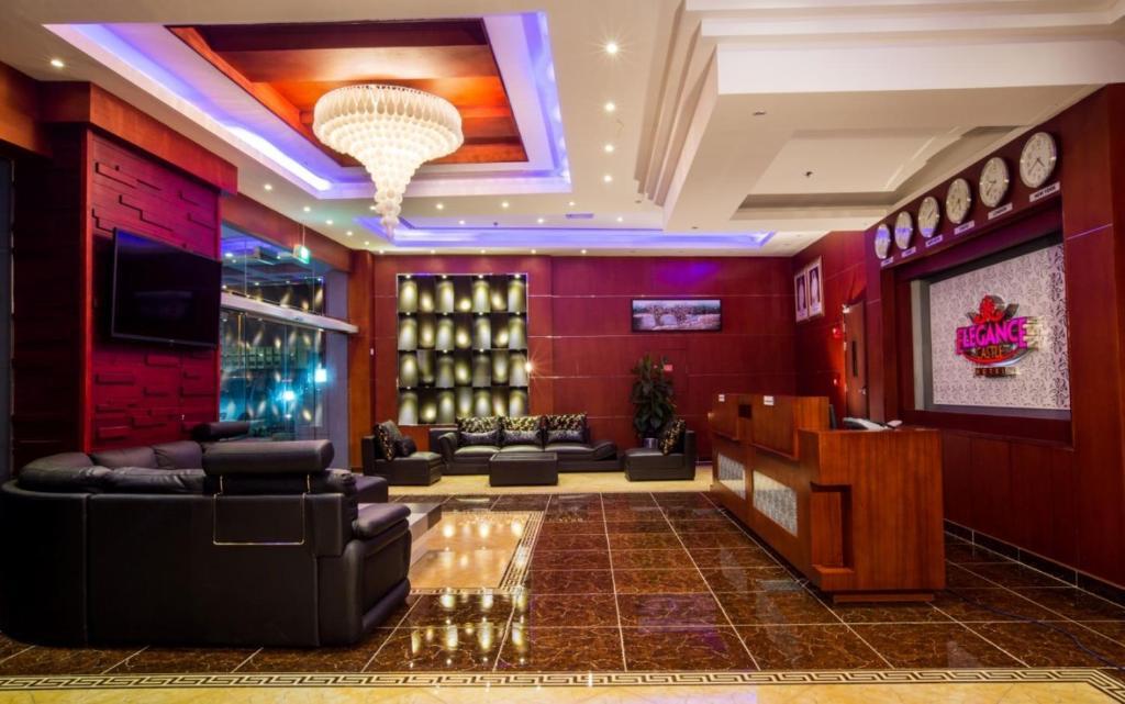 Elegance Castle 3*