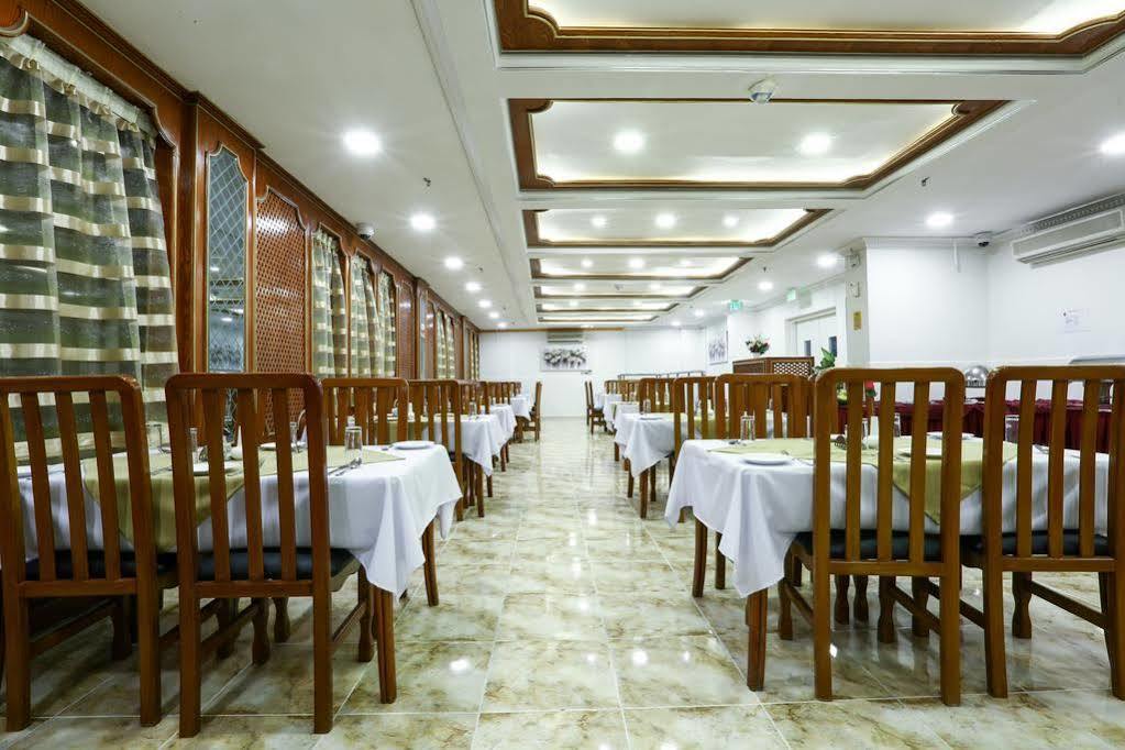 La 2* Doha