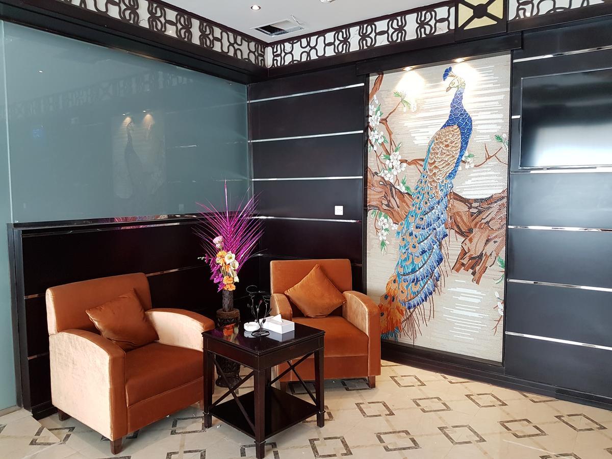 White Moon Al Sadd Khách sạn hẻo lánh 3*