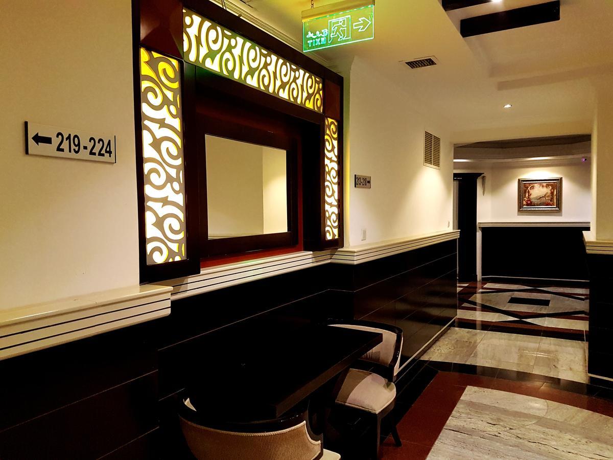 Khách sạn hẻo lánh White Moon Al Sadd