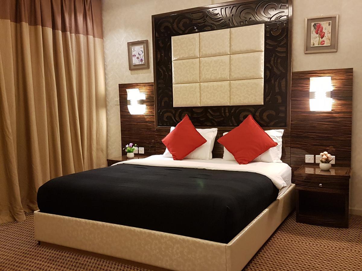 Khách sạn hẻo lánh White Moon Al Sadd 3*